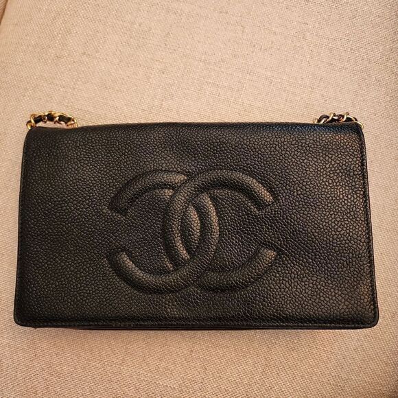 Authentic TIMELESS Chanel Black Wallet On Chain Crossbody Purse/Bag WOC - Picture 1 of 9